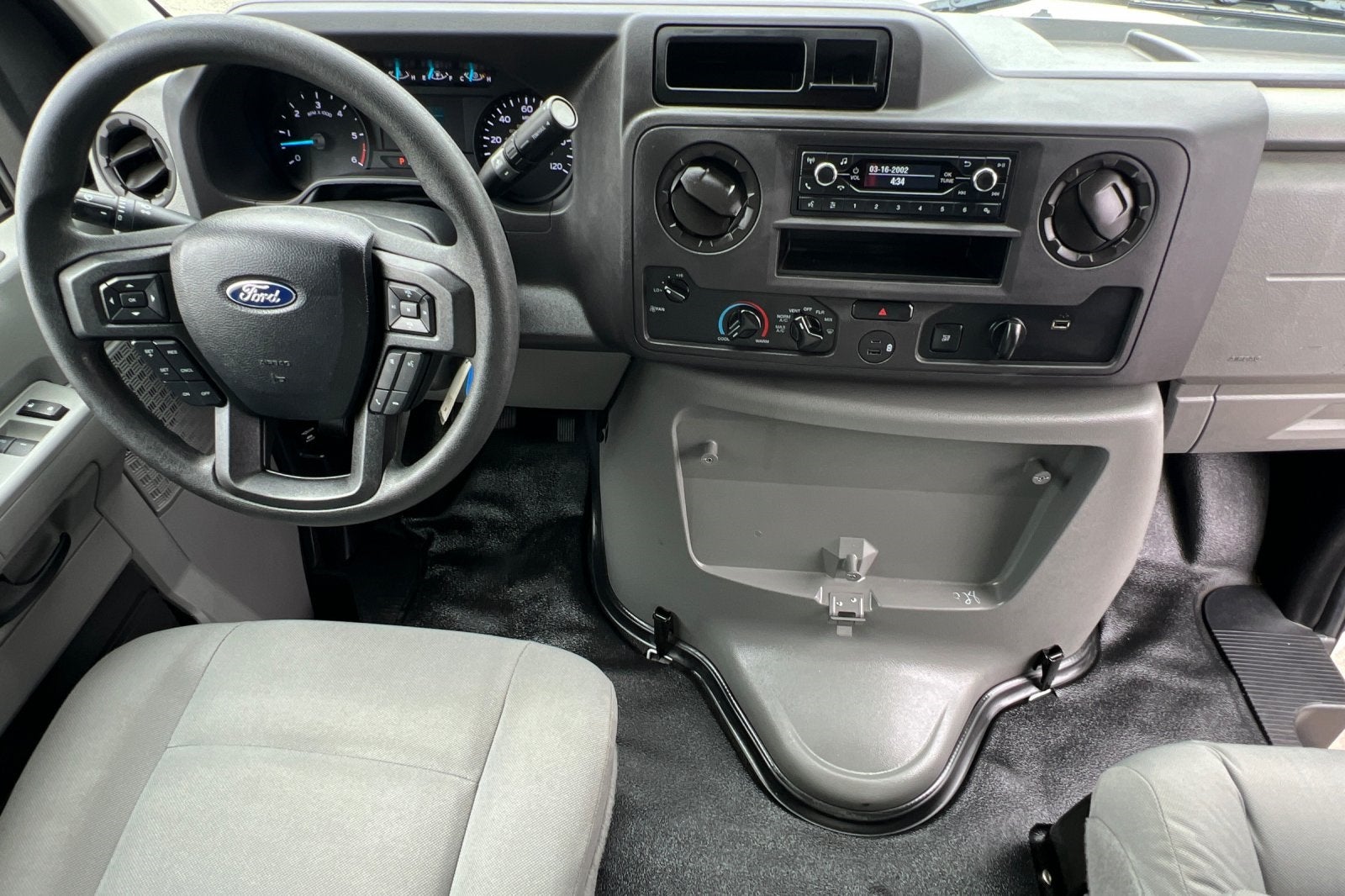 2021 Ford E-450SD 16Ft Box Truck