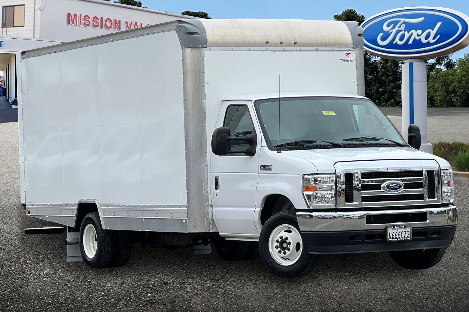 2021 Ford E-450SD 16Ft Box Truck