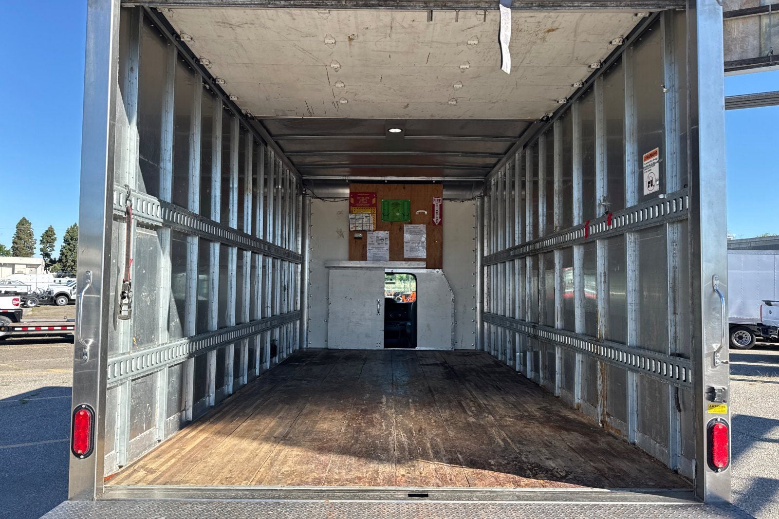 2019 Ford E-450SD Base 16' Box w/ Under Tuck Lift Gate