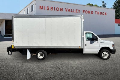 2019 Ford E-450SD Base 16' Box w/ Under Tuck Lift Gate