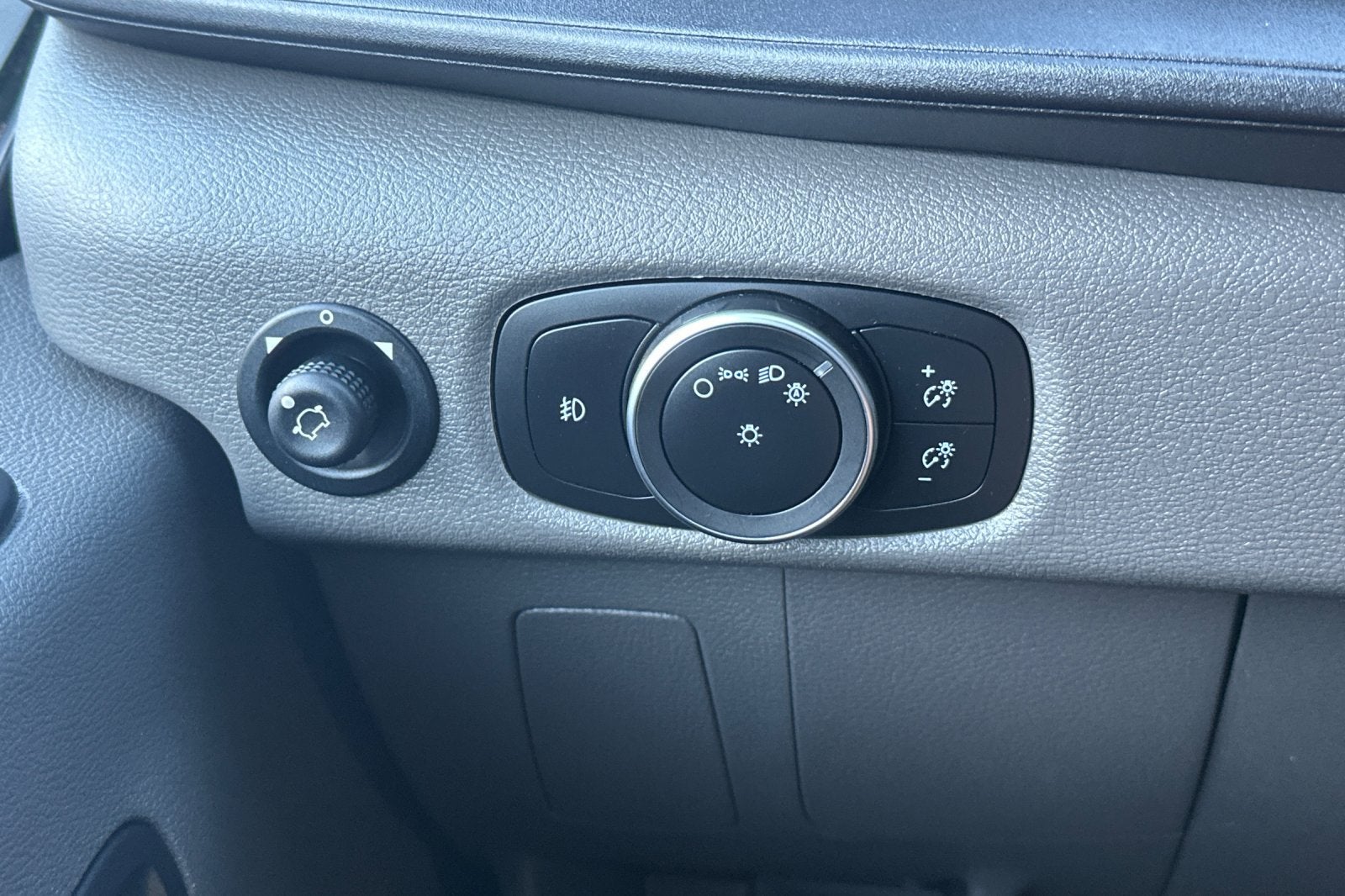 2022 Ford Transit-350 Base