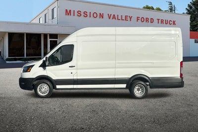 2022 Ford Transit-350 Base