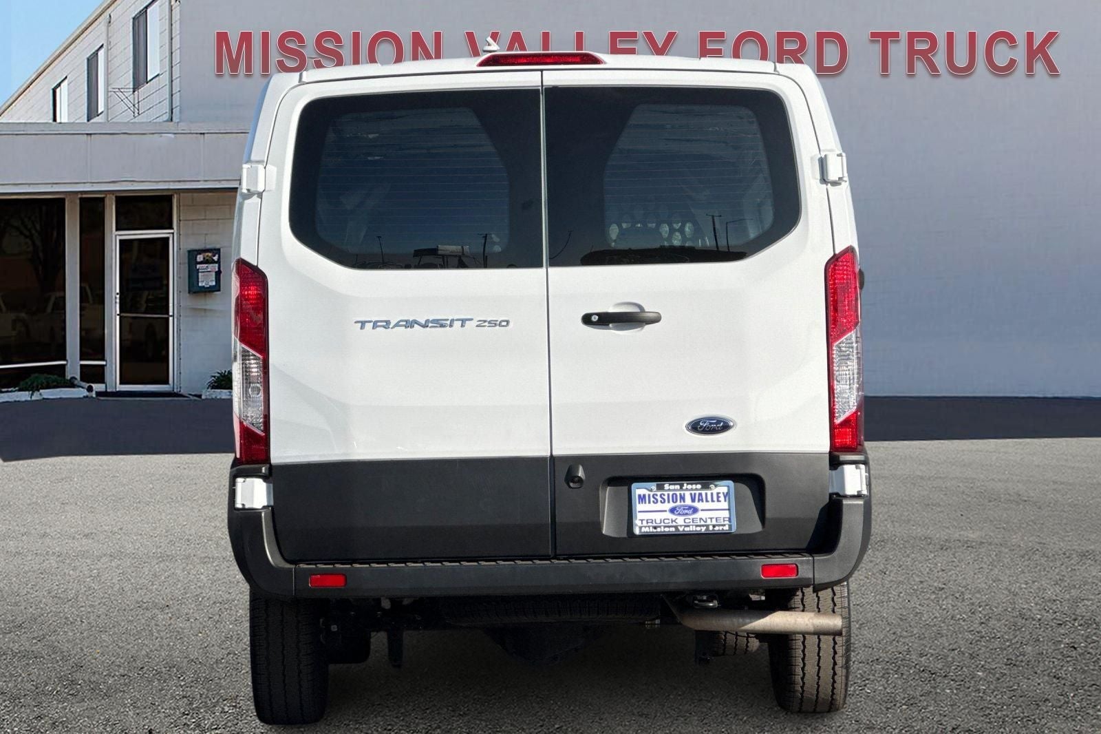 2025 Ford Transit-250 Base