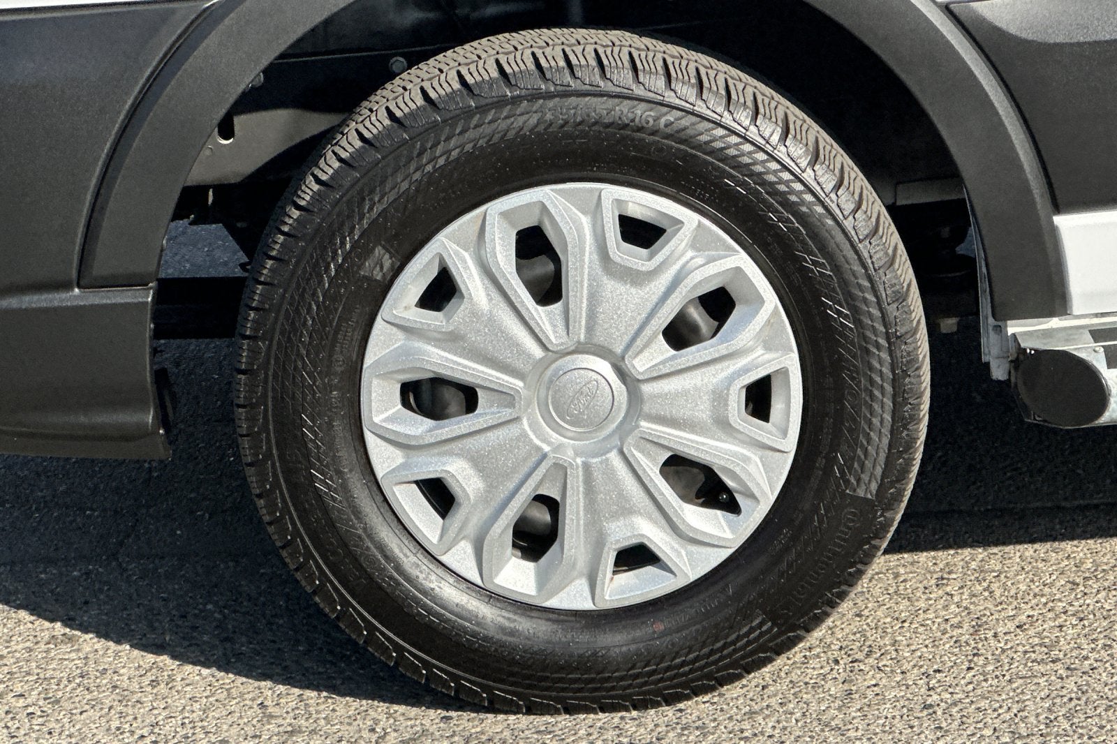 2025 Ford Transit-250 Base