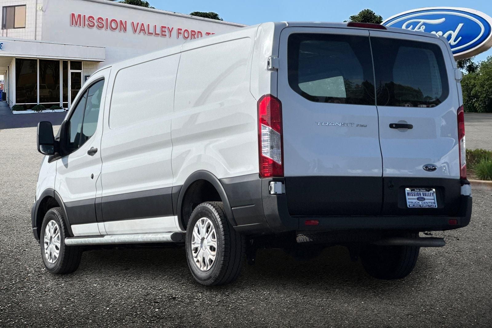2025 Ford Transit-250 Base