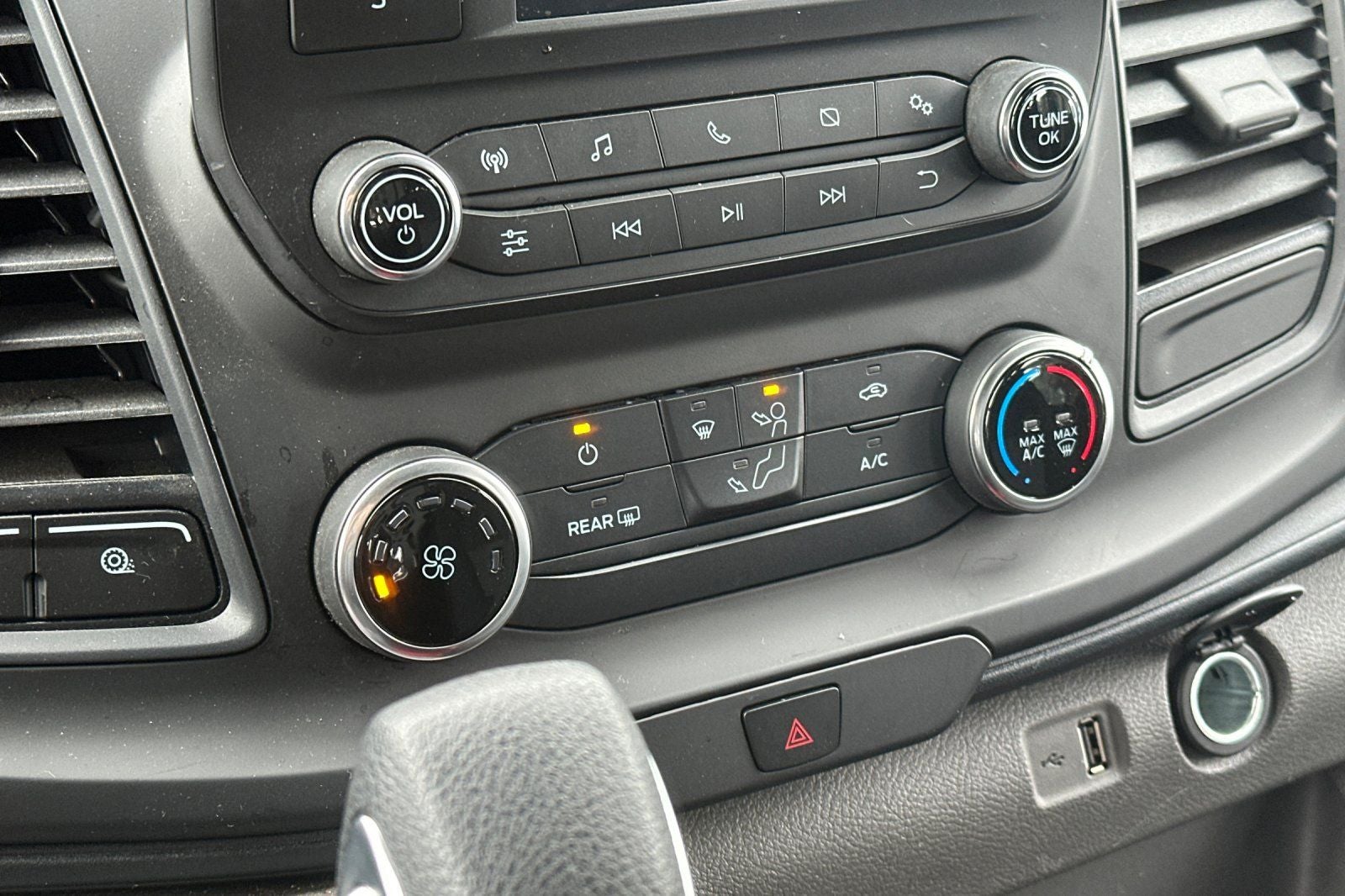 2025 Ford Transit-250 Base