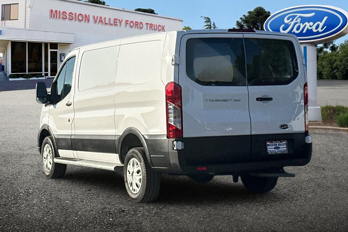 2025 Ford Transit-250 Base