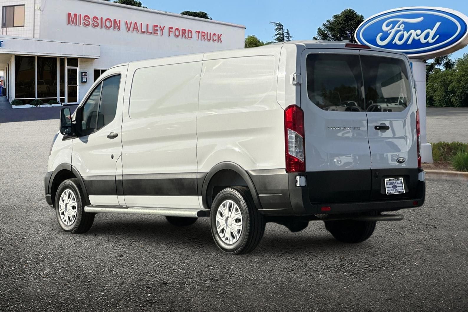 2025 Ford Transit-250 Base