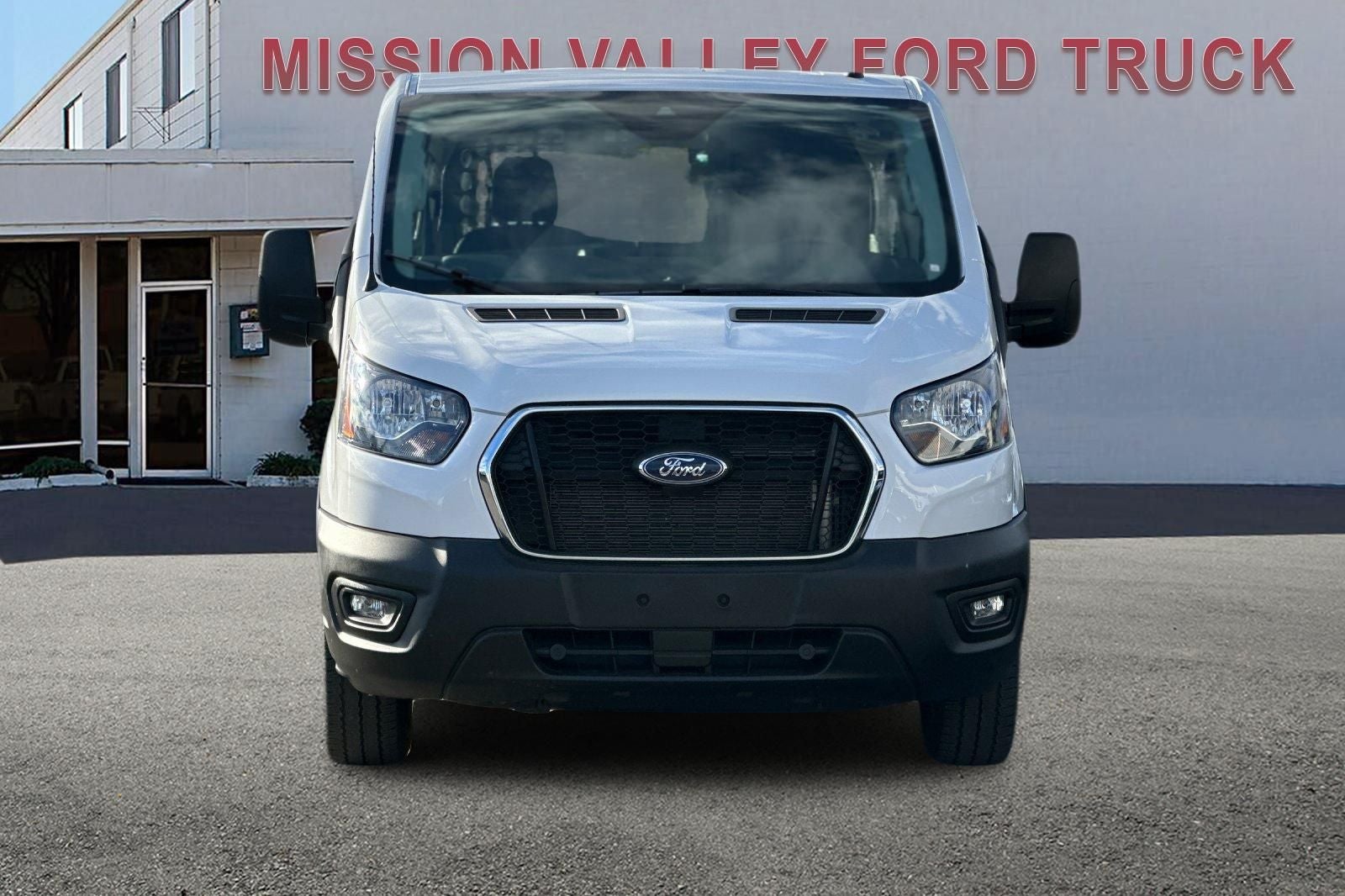 2025 Ford Transit-250 Base