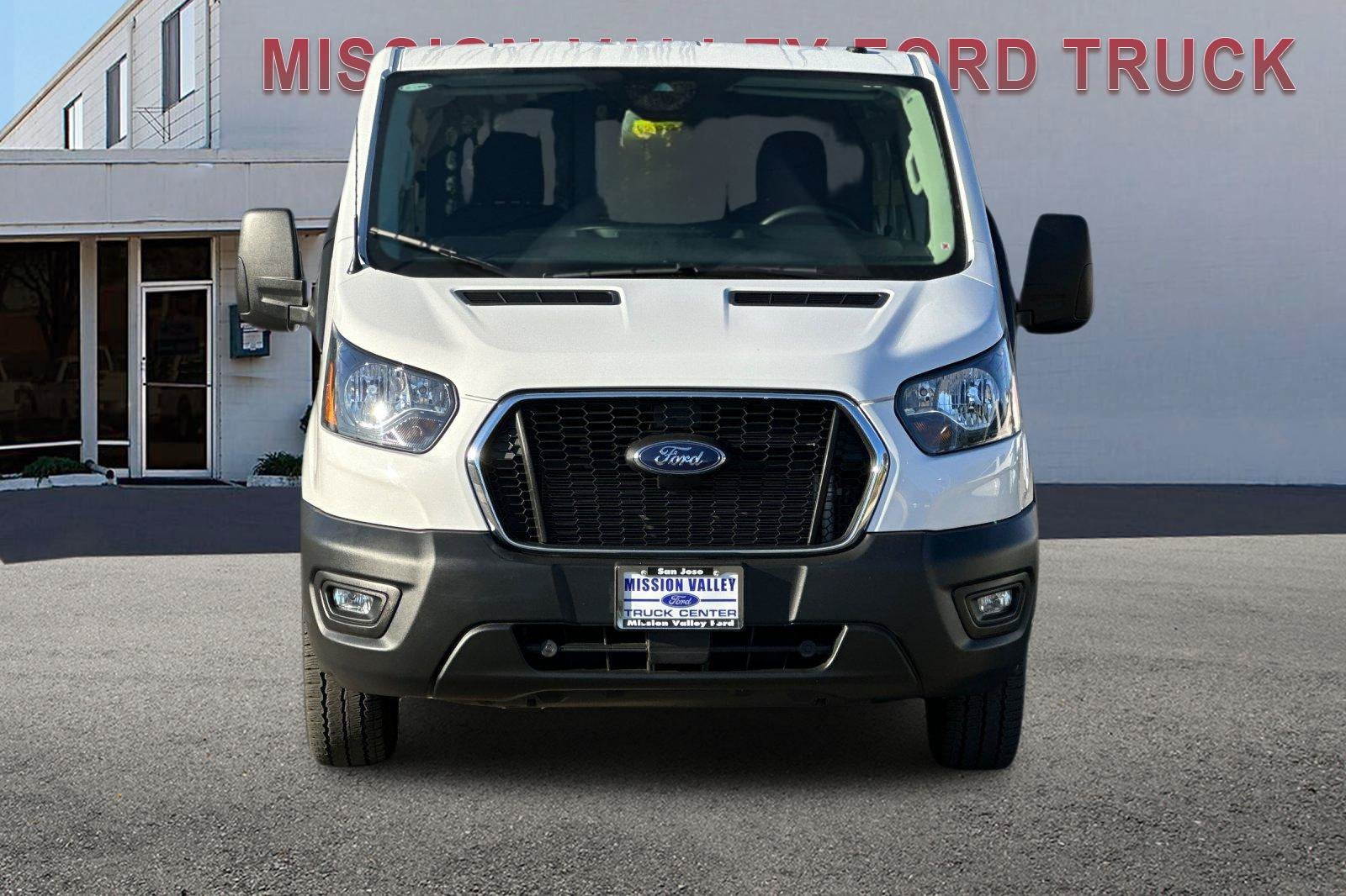 2025 Ford Transit-250 Base