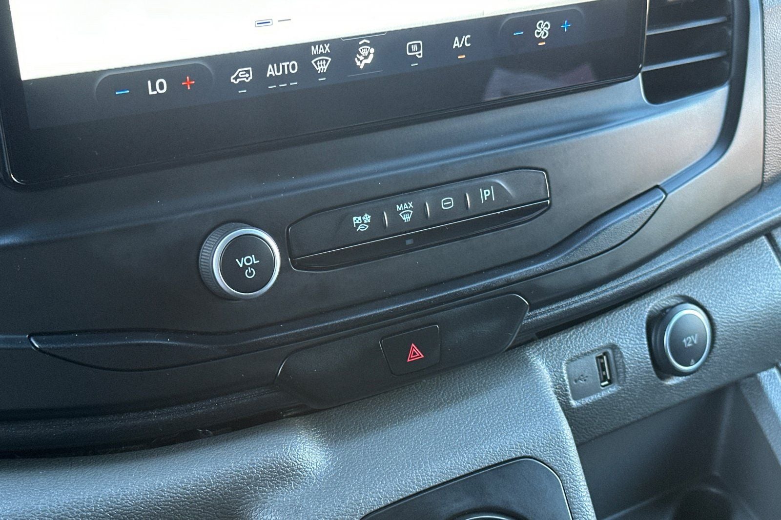 2022 Ford E-Transit-350 Base