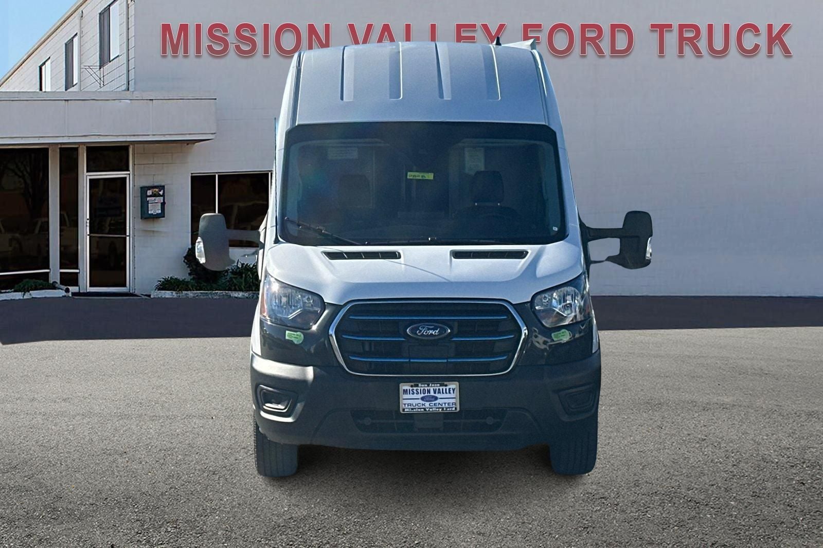 2022 Ford E-Transit-350 Base