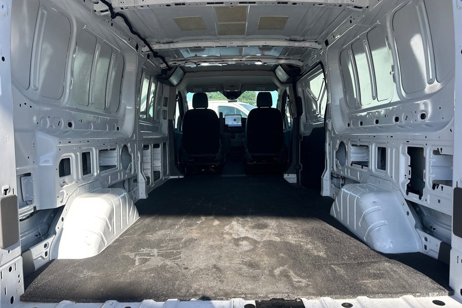 2022 Ford E-Transit-350 Base