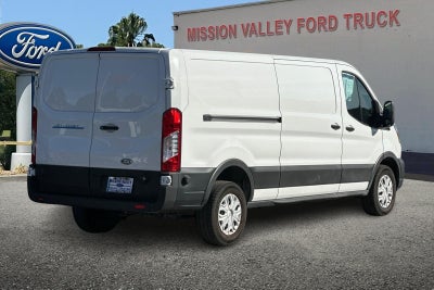 2022 Ford E-Transit-350 Base