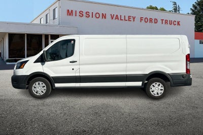 2022 Ford E-Transit-350 Base
