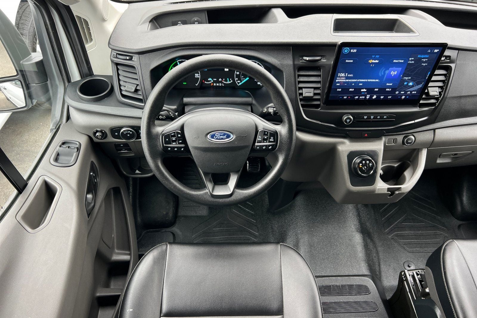 2023 Ford E-Transit-350 MR Cargo