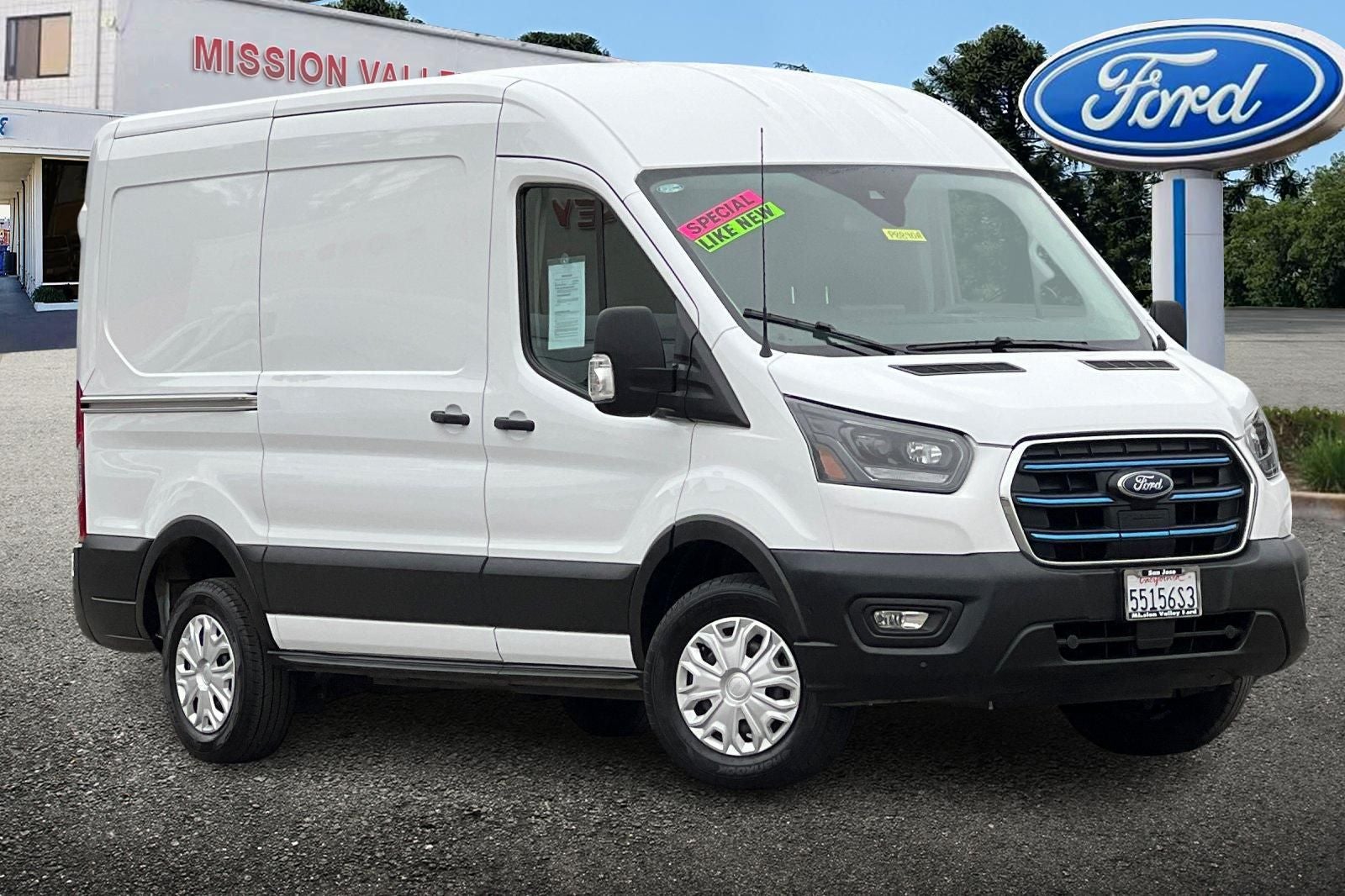 2023 Ford E-Transit-350 MR Cargo
