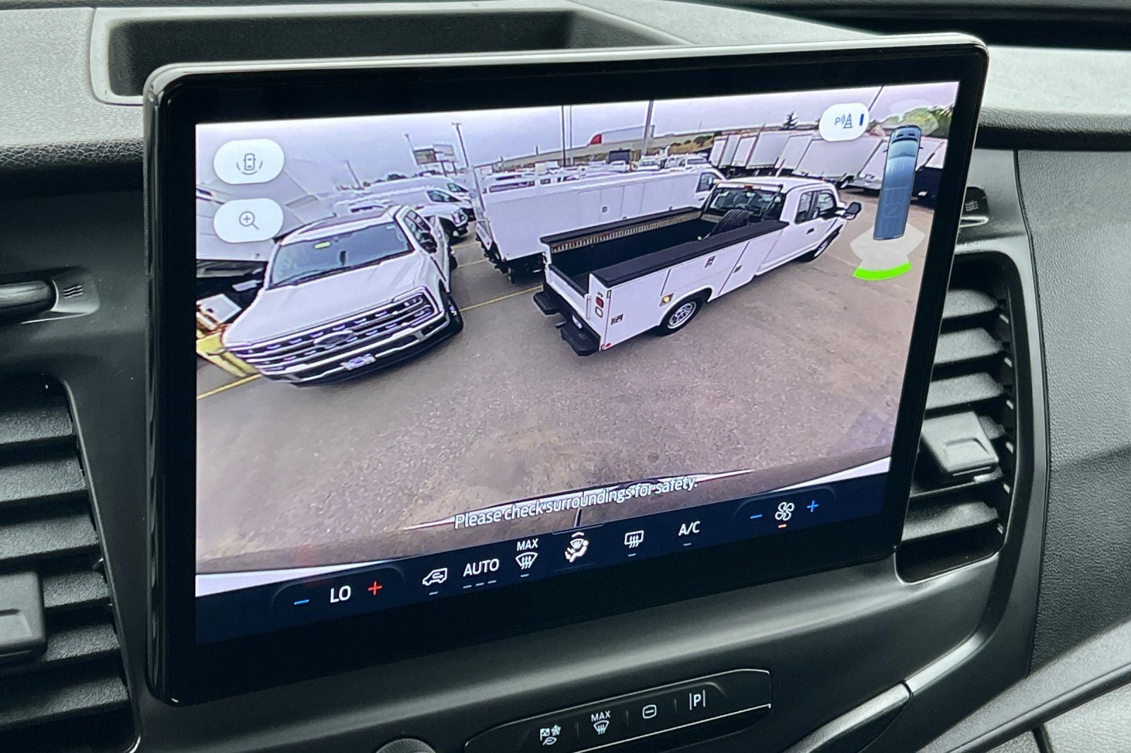 2023 Ford E-Transit-350 MR Cargo