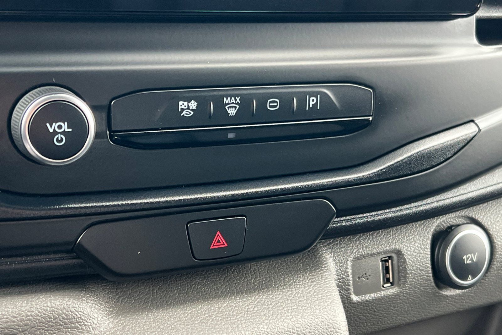 2023 Ford E-Transit-350 MR Cargo