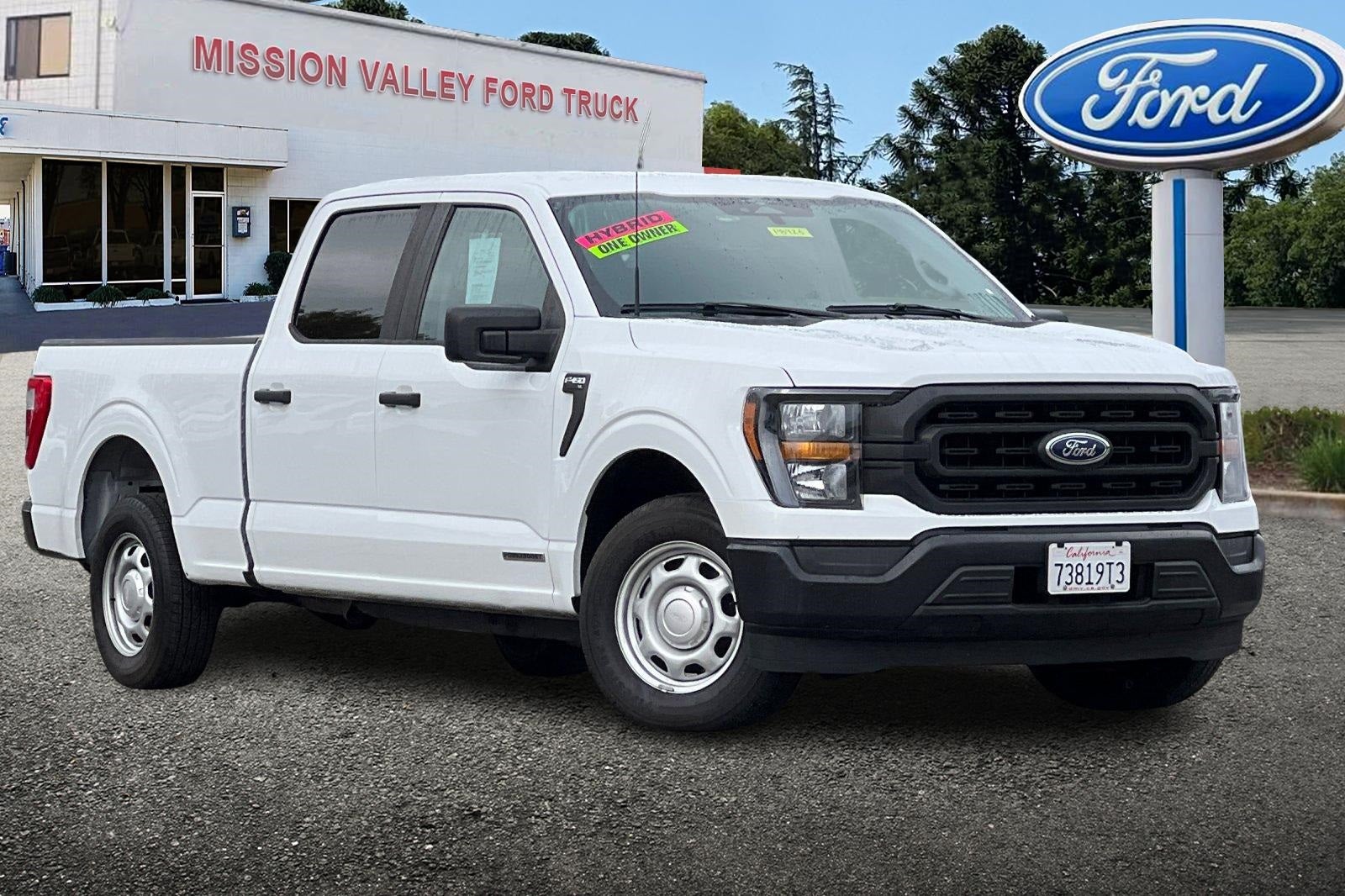 2023 Ford F-150 XL Crew Hybrid