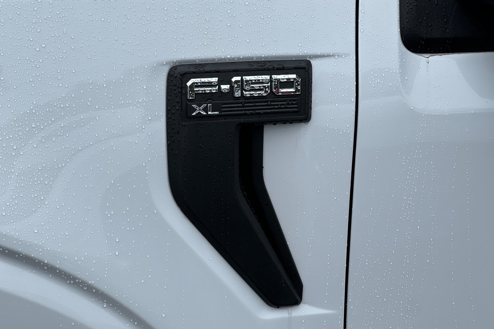 2023 Ford F-150 XL Crew Hybrid