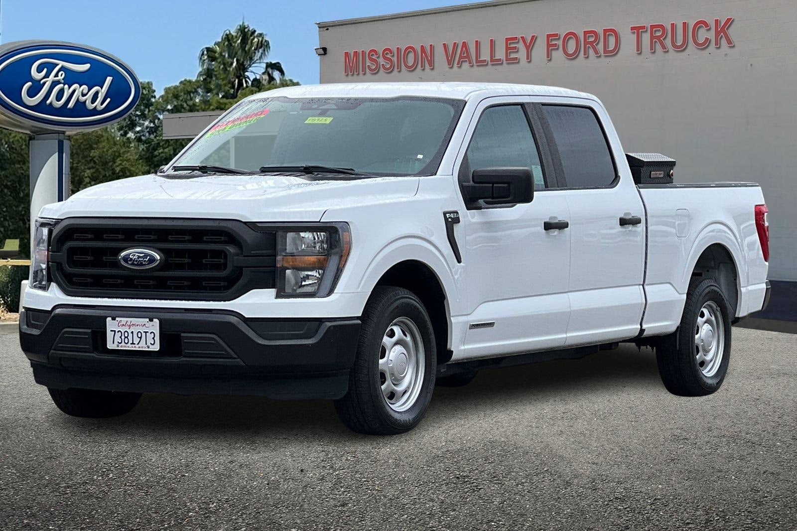 2023 Ford F-150 XL Crew Hybrid