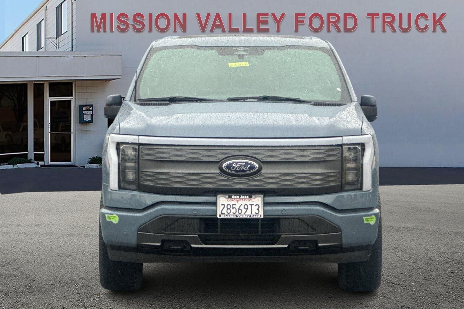 2023 Ford F-150 Lightning Lariat