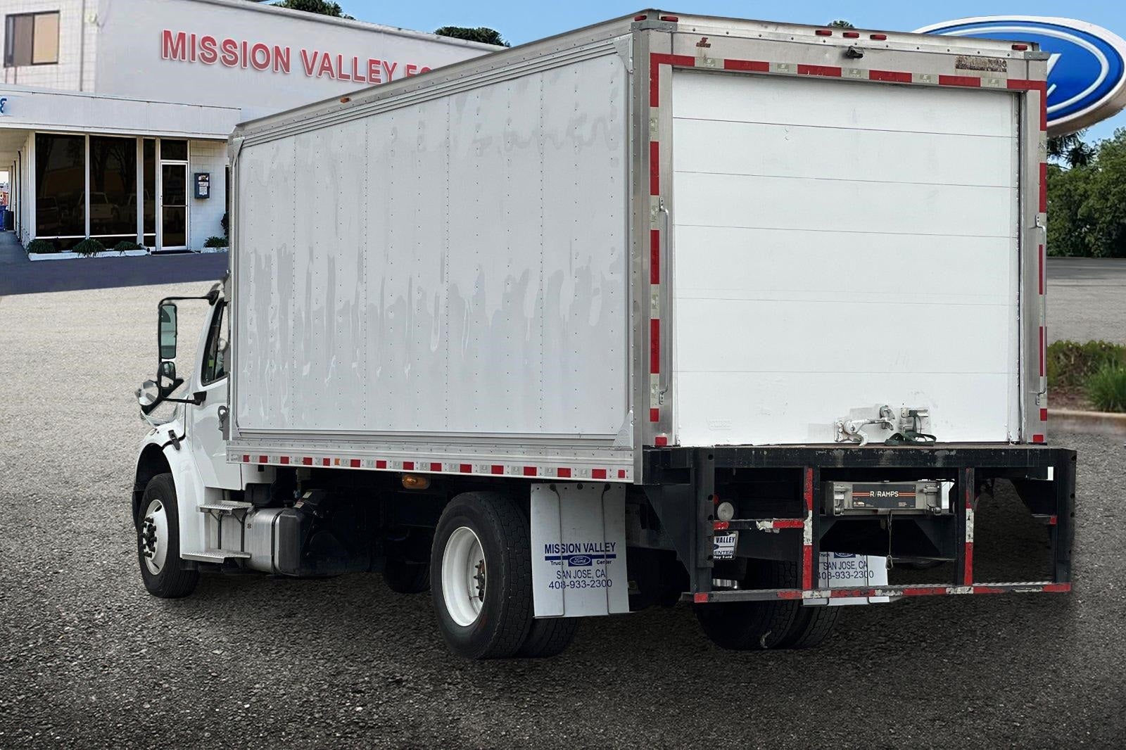 2018 Freightliner M2 20Ft Thermo King Refer