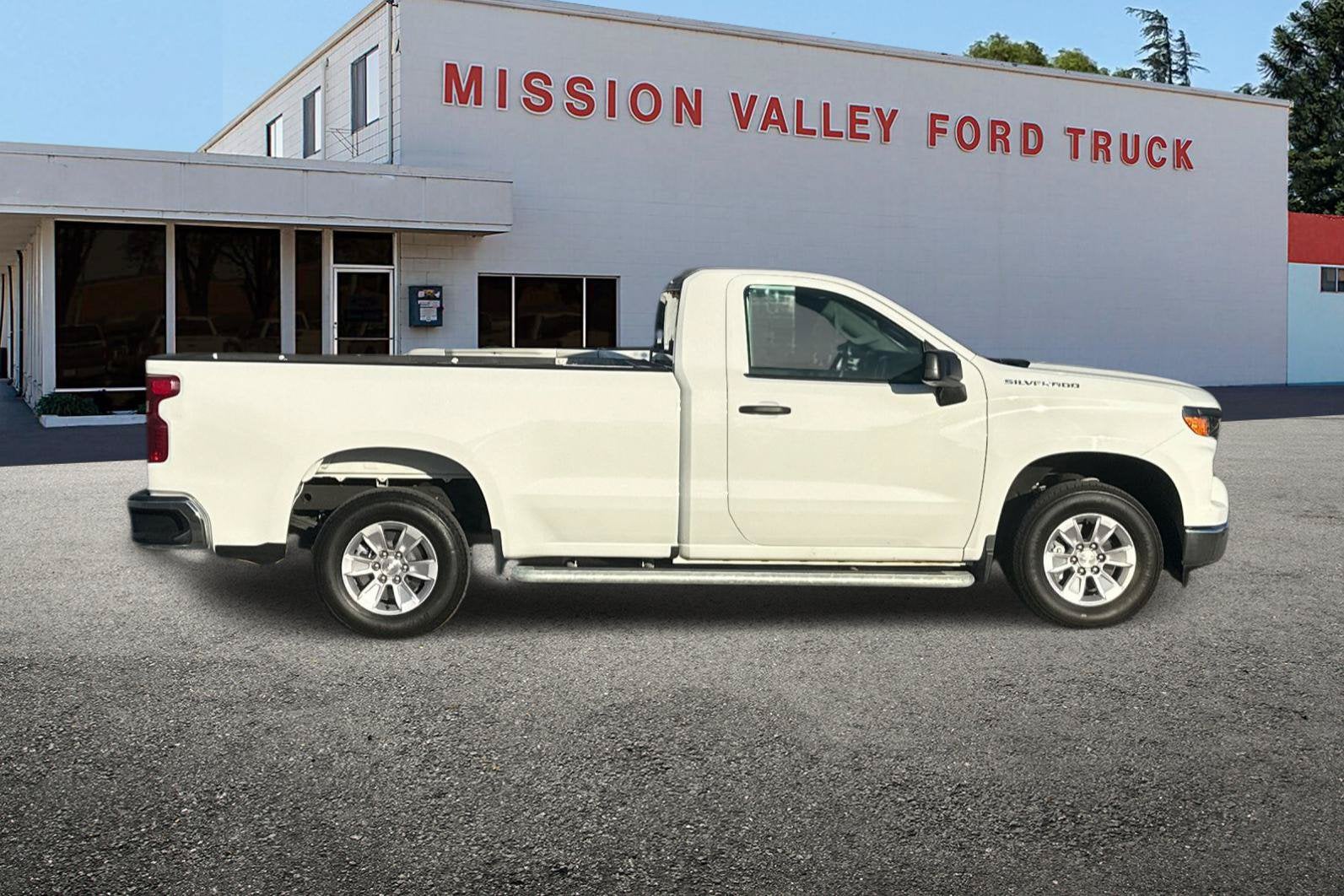 2025 Chevrolet Silverado 1500 WT