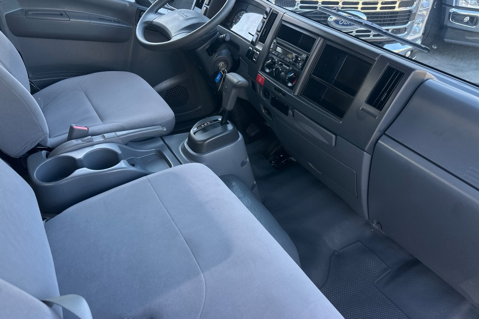 2018 Isuzu NPR Base