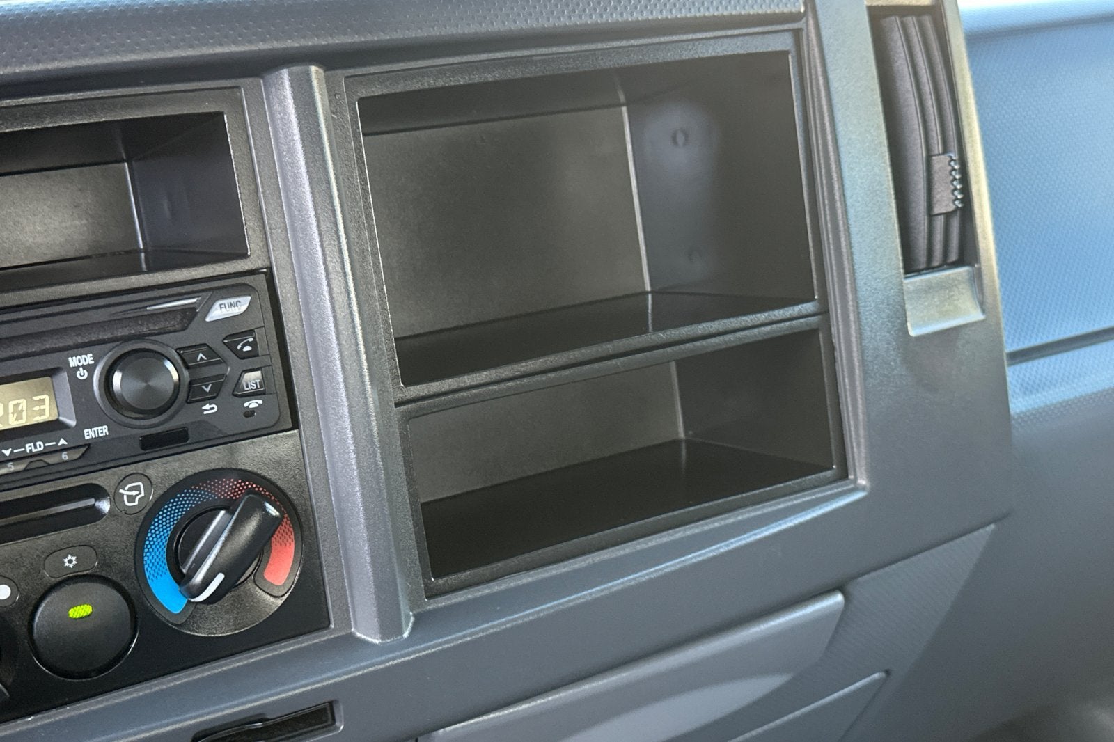 2018 Isuzu NPR Base