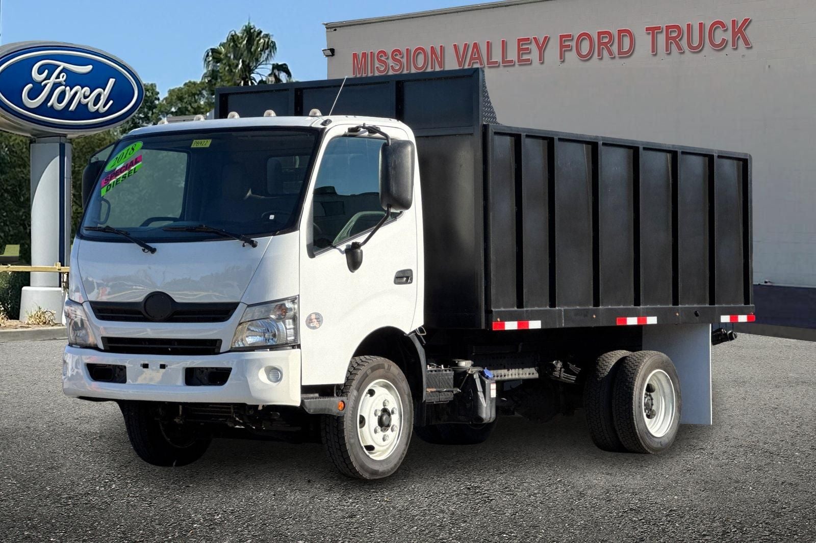 2018 Hino 195 Landscape Dump