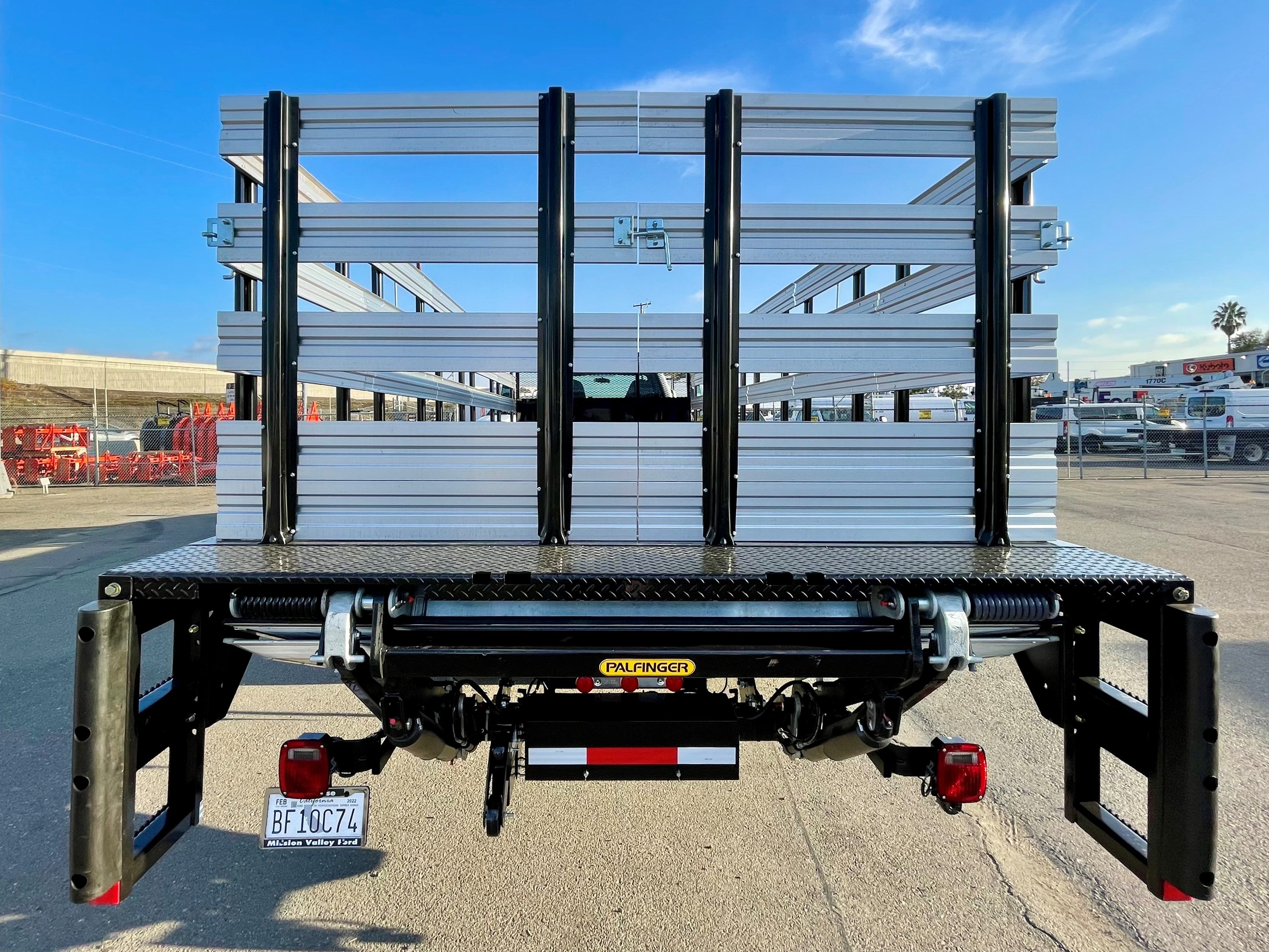 650 Flatbed Rental